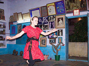 Freya performing Bhama Kalapam for Padmasri Vedantam Satyanarayana Sarma in his Hall